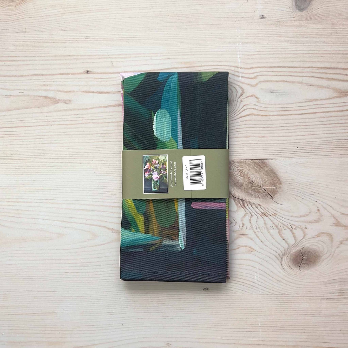 'Lilah' | Floral tea towel