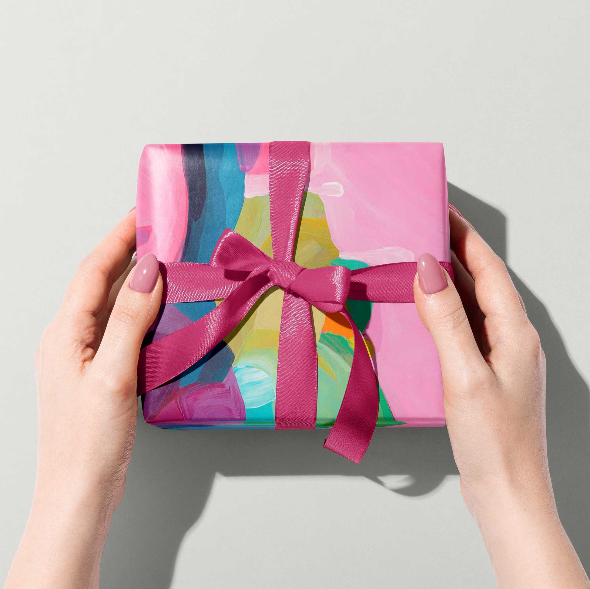pink gift wrapping uk